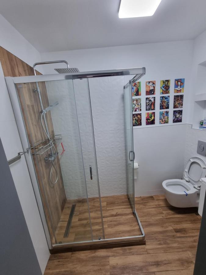 Ultra-Central 1 Bed Apartment, Str Nicolae Iorga Baia Mare Exterior foto